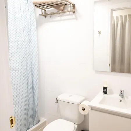 Apartment Acogedor En Playa 2 *